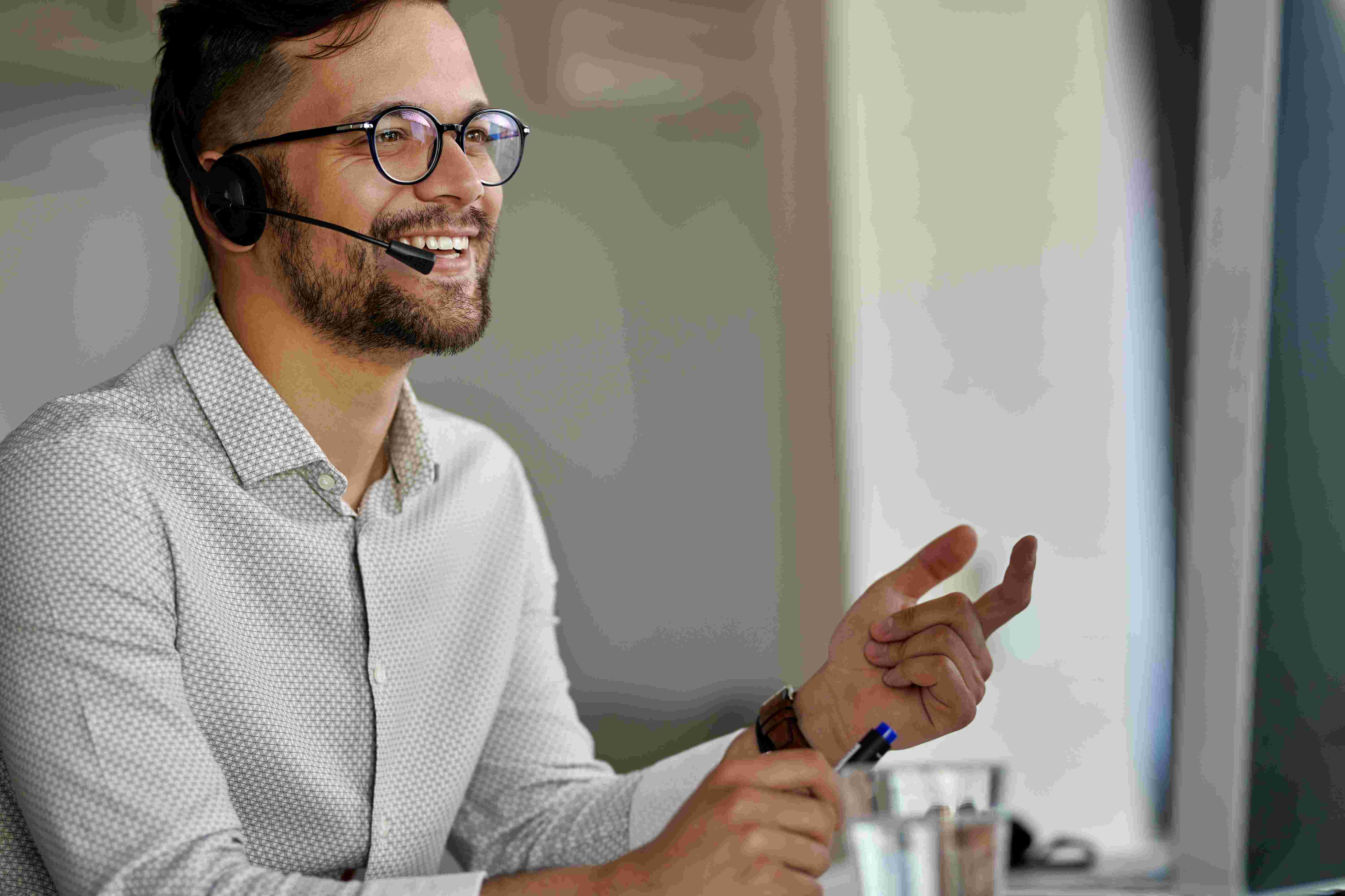 A young man working at call centers in Mexico